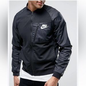 Nike Men’s Sportswear Advanced 15 Fleece Full Zip Jacket